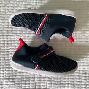 Cat & Jack Toddler Austen Slip-On Water Shoes